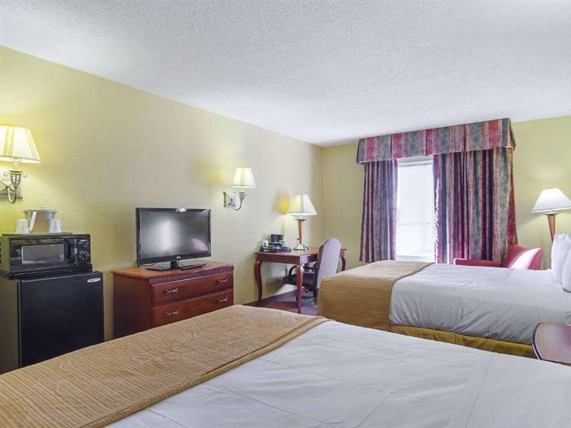 Surestay Plus Hotel By Best Western Durham Medical Center المظهر الخارجي الصورة