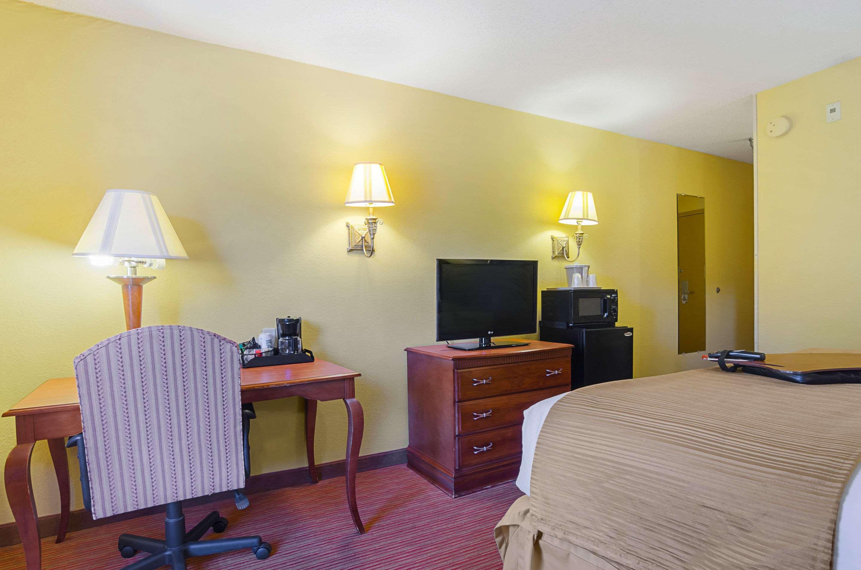 Surestay Plus Hotel By Best Western Durham Medical Center المظهر الخارجي الصورة