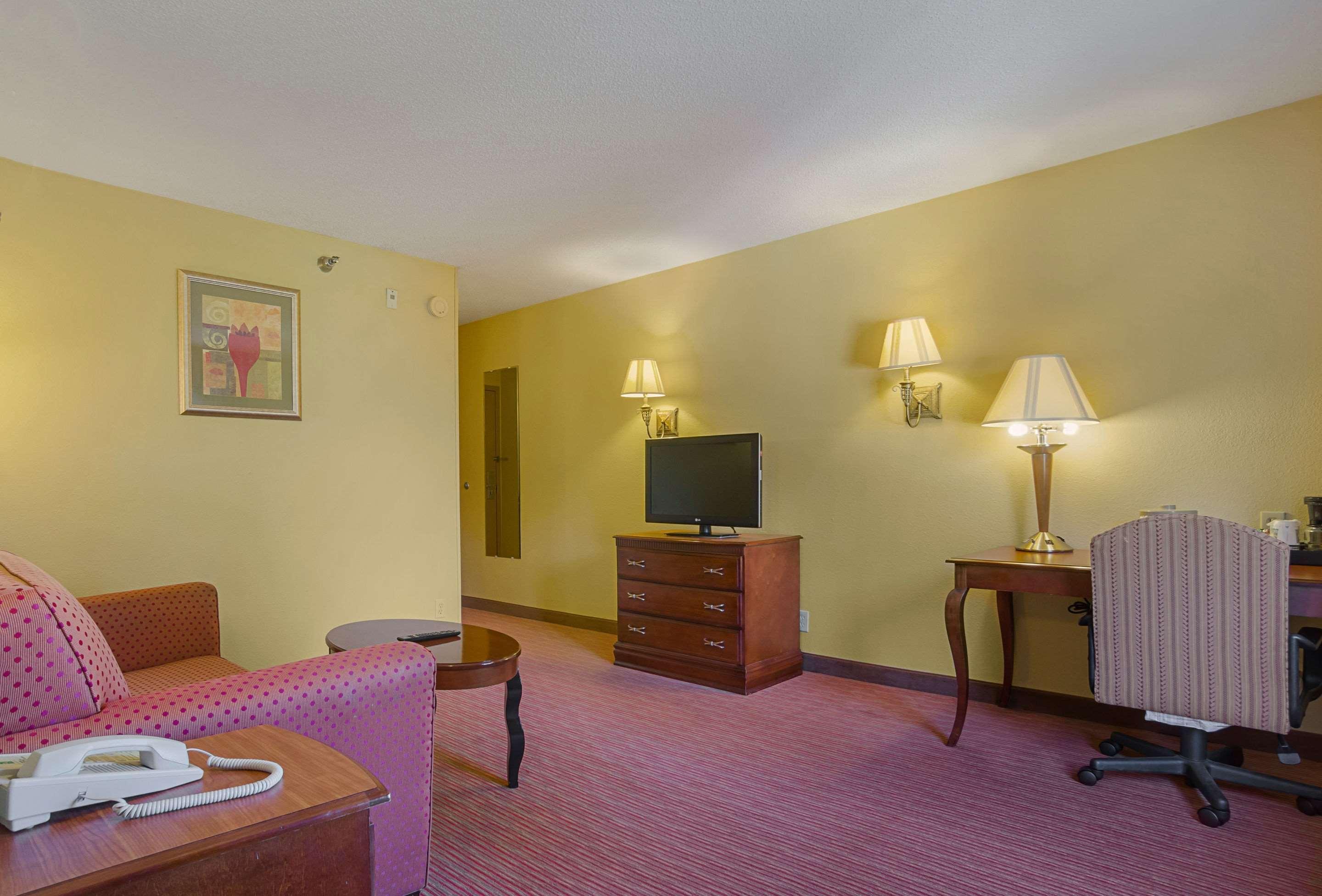Surestay Plus Hotel By Best Western Durham Medical Center المظهر الخارجي الصورة